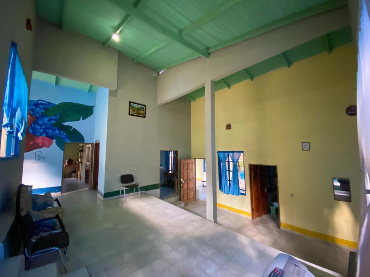 Hostal Juan Lindo San Pedro Sula Exteriör bild